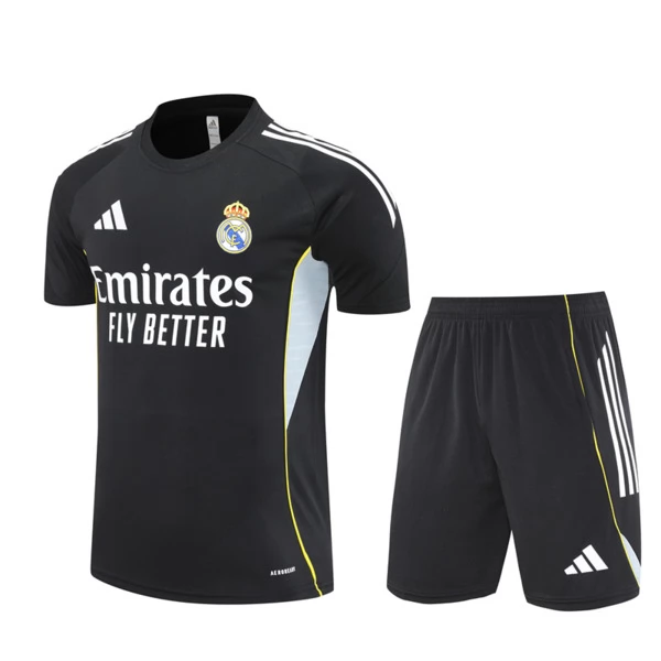 Real Madrid Tuta Maglia da Allenamento 2025-26 - Shorts Nero Real Madrid Tuta Maglia da Allenamento 2025-26 - Shorts Nero